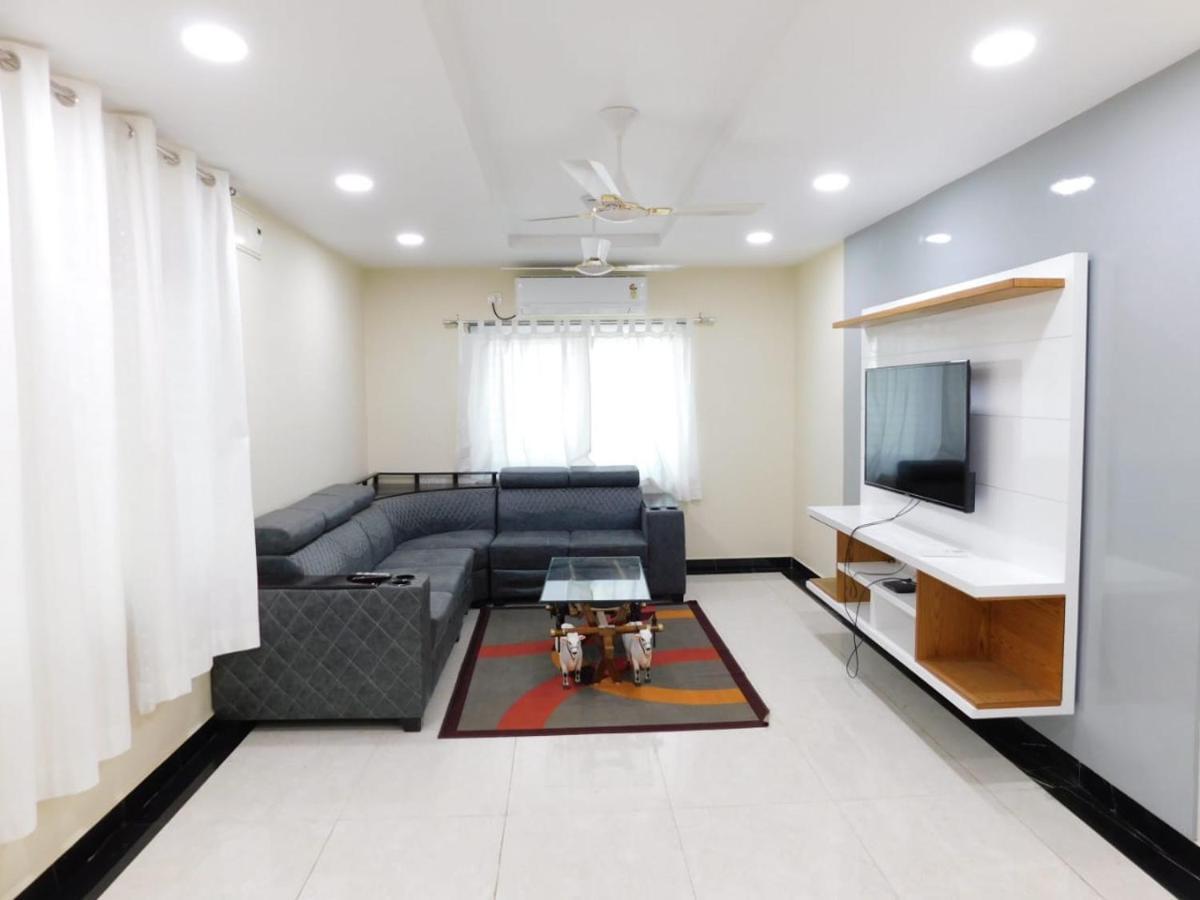 Voila At Nest Hyderabad Exterior foto