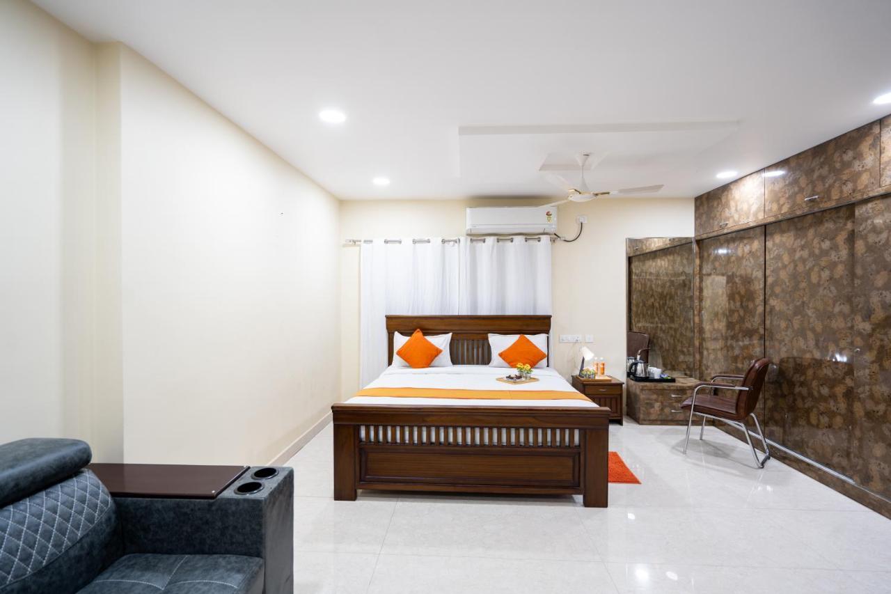 Voila At Nest Hyderabad Exterior foto