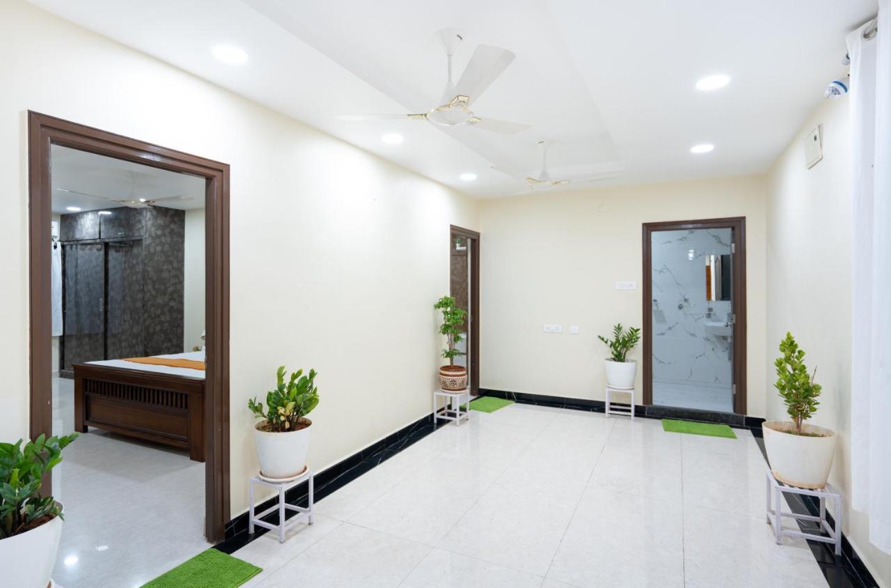 Voila At Nest Hyderabad Exterior foto